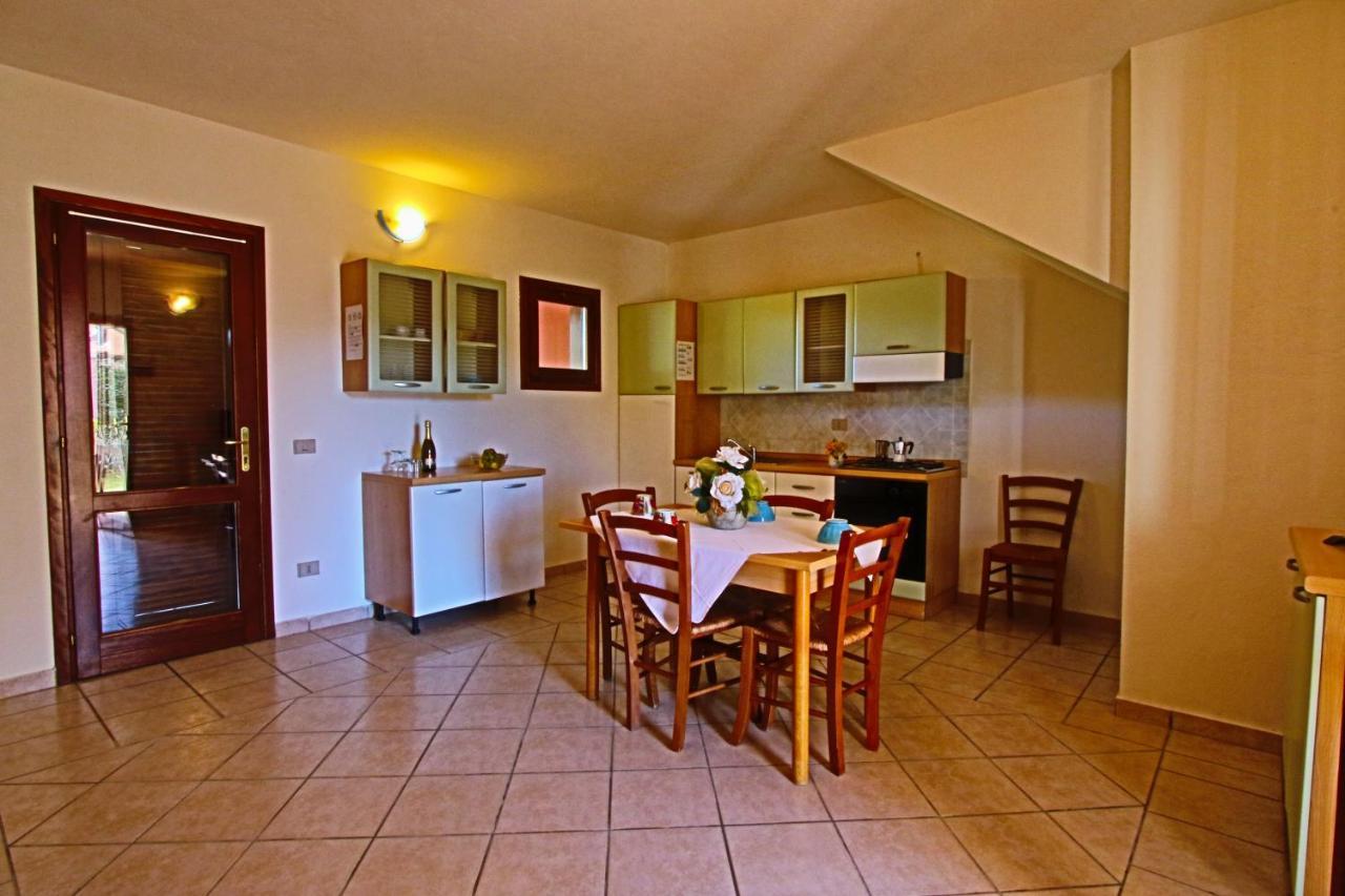 Residence Stella Marina San Teodoro  Exterior foto