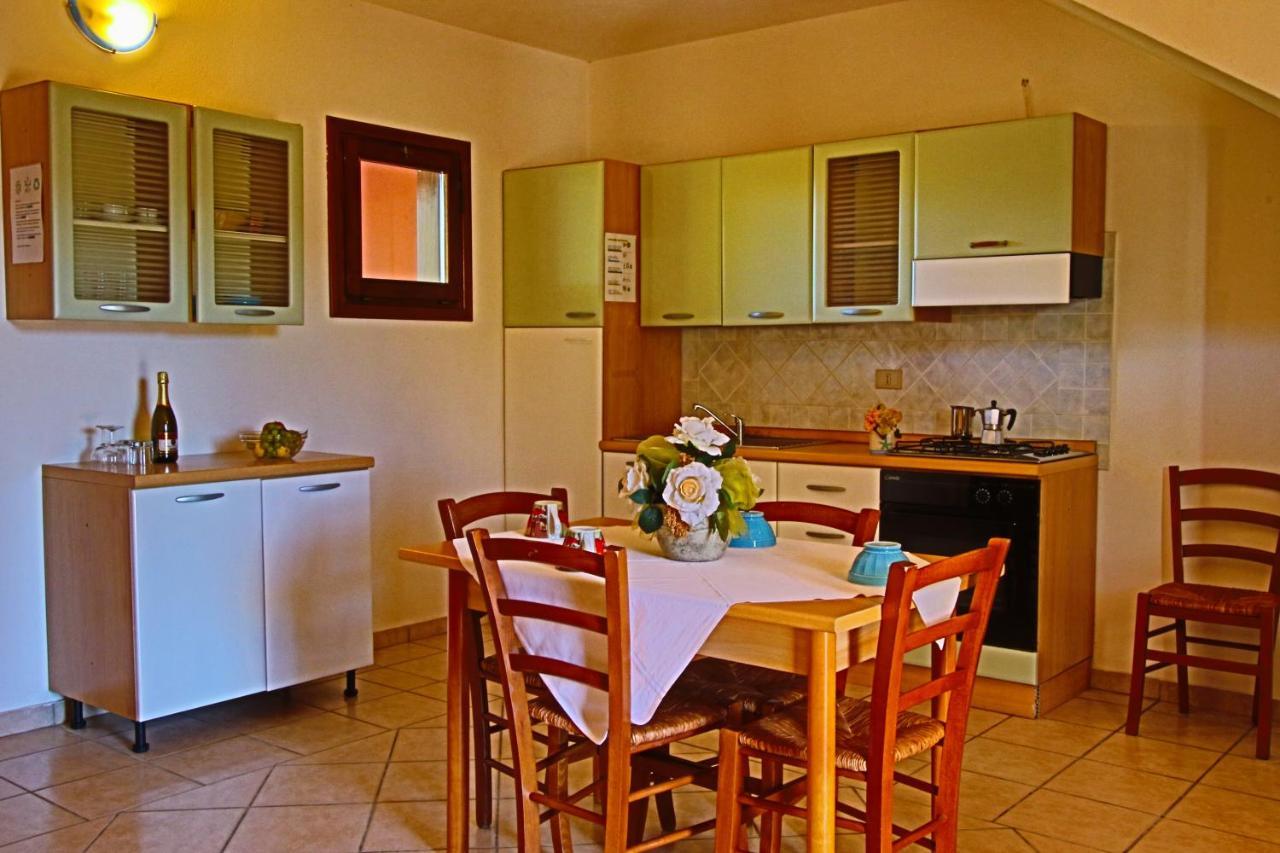 Residence Stella Marina San Teodoro  Exterior foto