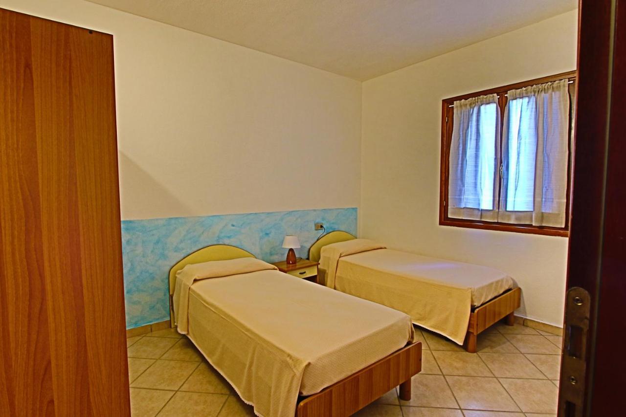 Residence Stella Marina San Teodoro  Exterior foto