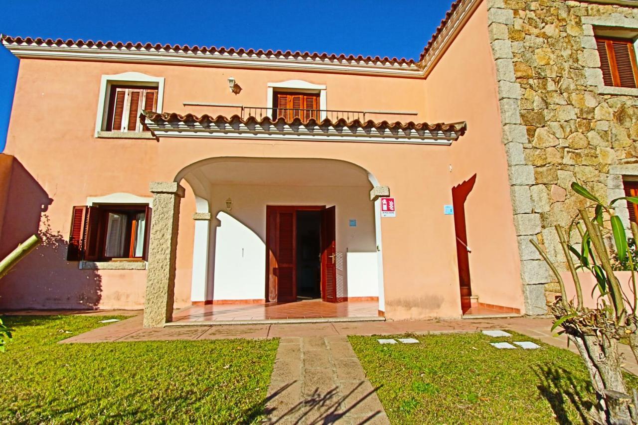Residence Stella Marina San Teodoro  Exterior foto