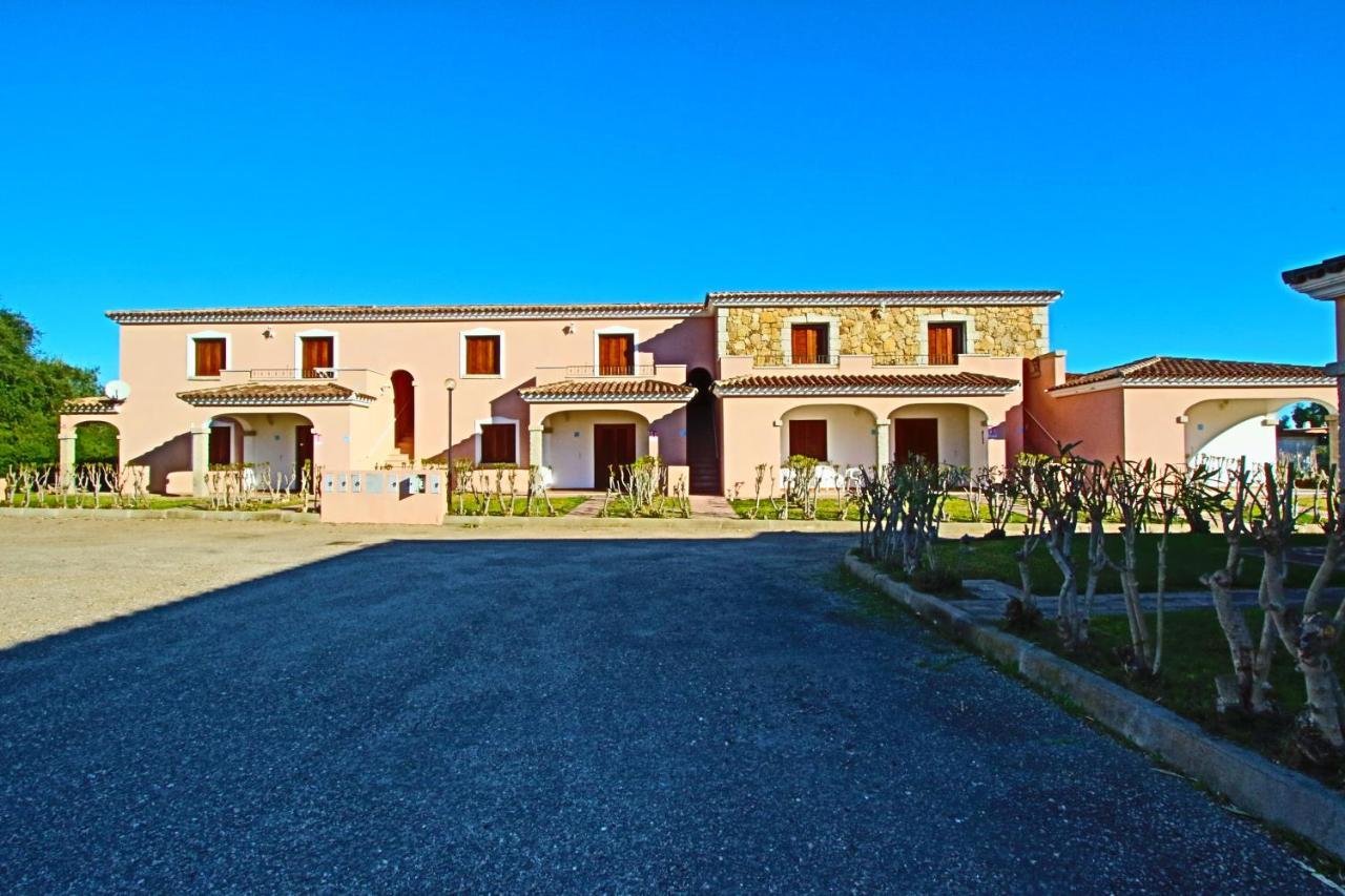 Residence Stella Marina San Teodoro  Exterior foto