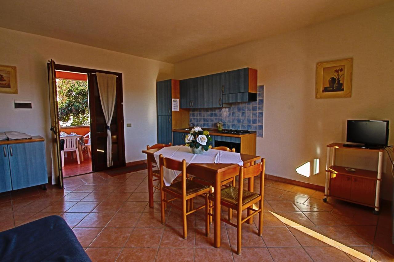 Residence Stella Marina San Teodoro  Exterior foto